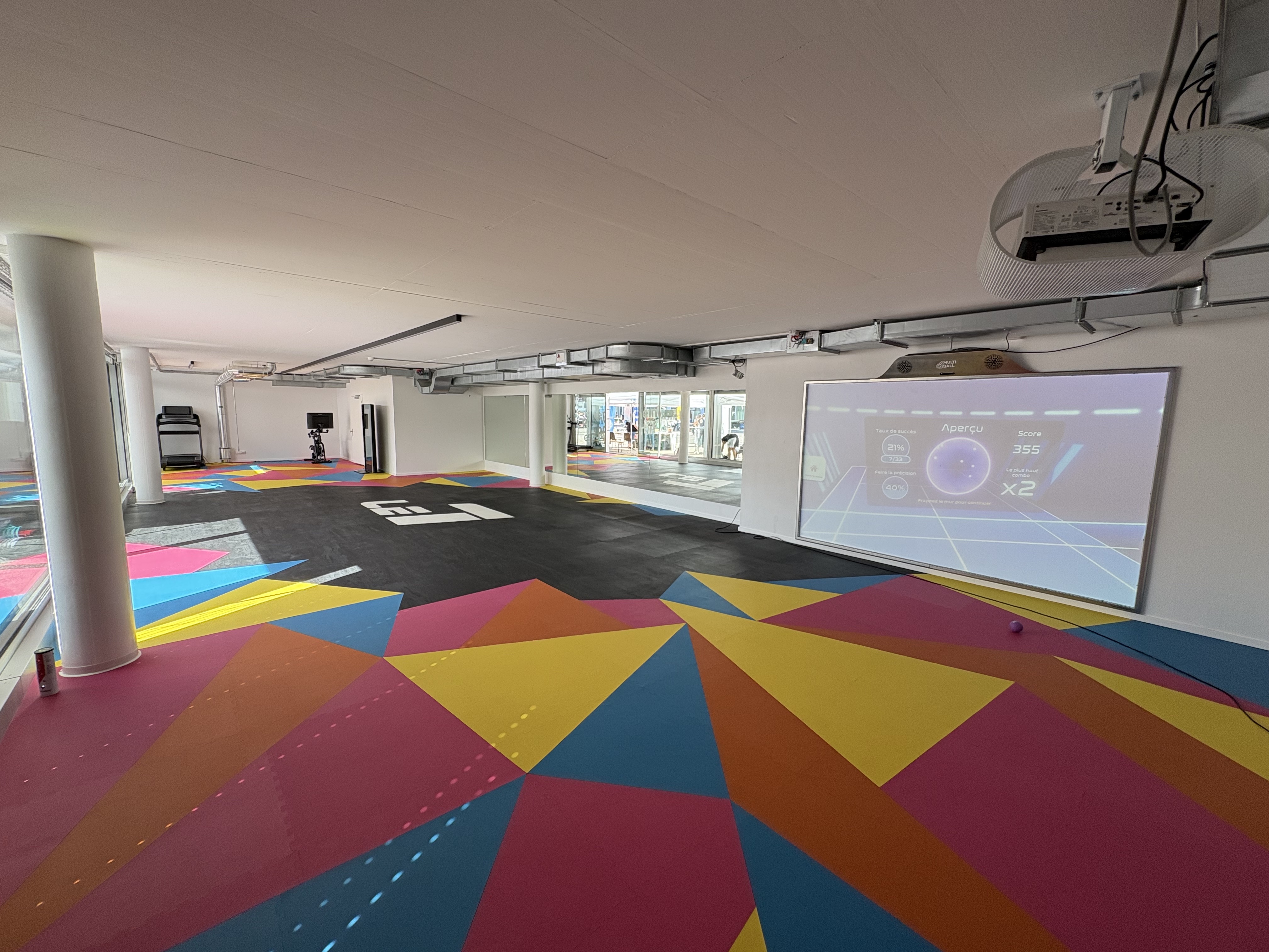 LE 7 — multi-sport hall in Fribourg